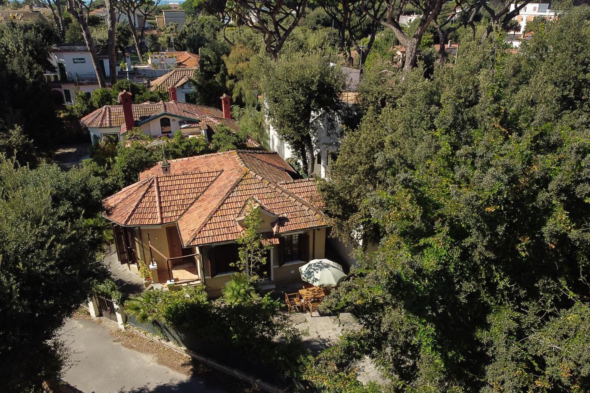 Exclusive Charming Villa - Free Parking 400 Mq Garden - Rome Airport - Roseto Villa Dream フレジェネ エクステリア 写真