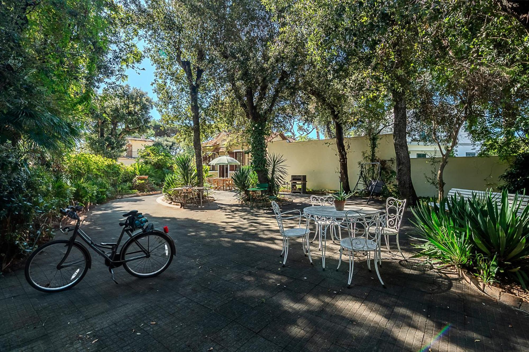 Exclusive Charming Villa - Free Parking 400 Mq Garden - Rome Airport - Roseto Villa Dream フレジェネ エクステリア 写真