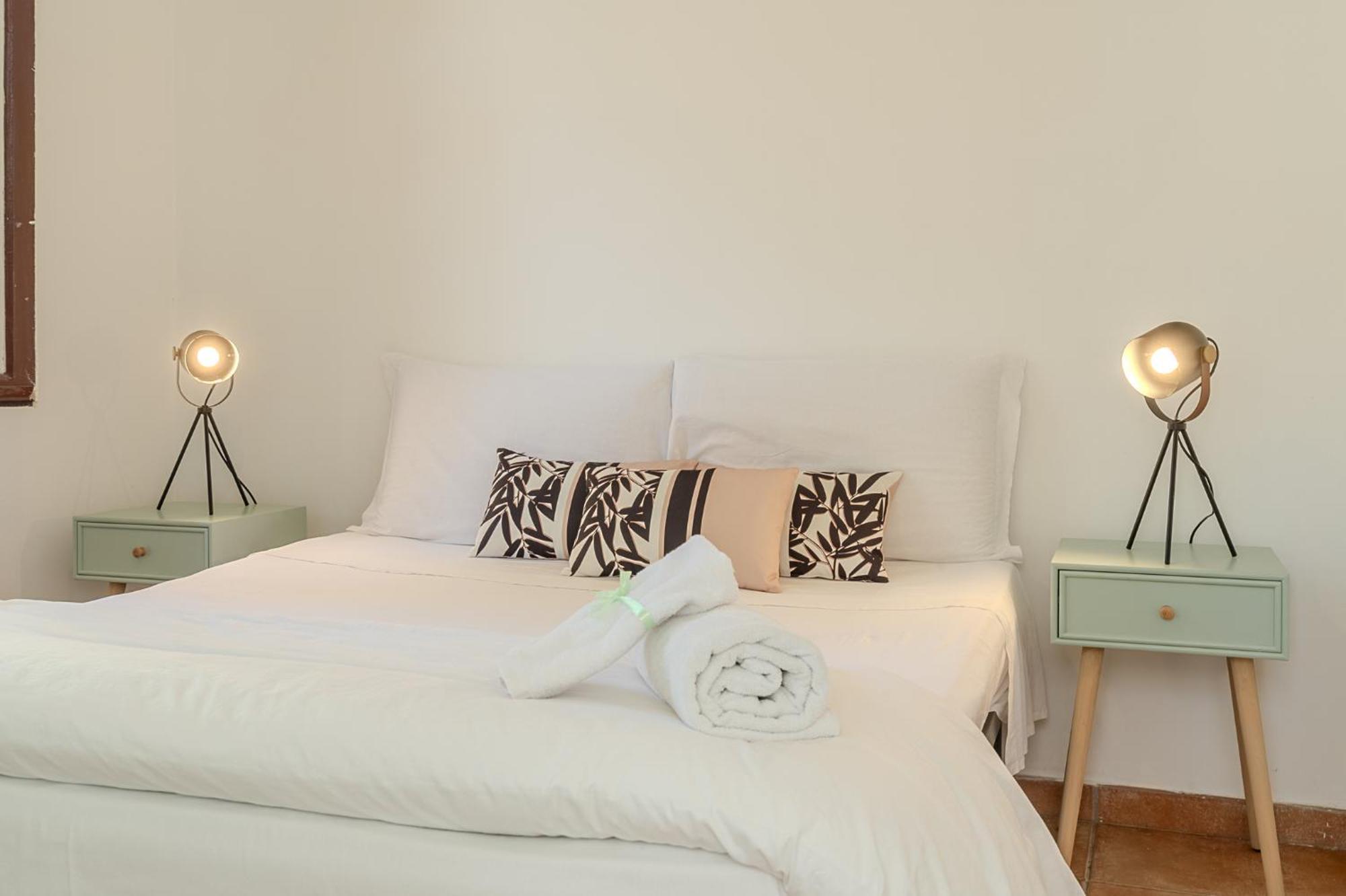 Exclusive Charming Villa - Free Parking 400 Mq Garden - Rome Airport - Roseto Villa Dream フレジェネ エクステリア 写真