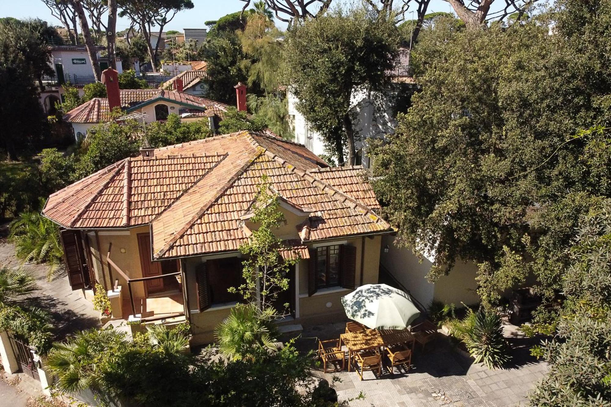 Exclusive Charming Villa - Free Parking 400 Mq Garden - Rome Airport - Roseto Villa Dream フレジェネ エクステリア 写真